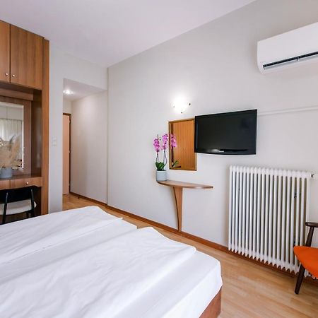 Hotel Cronos Arta Esterno foto