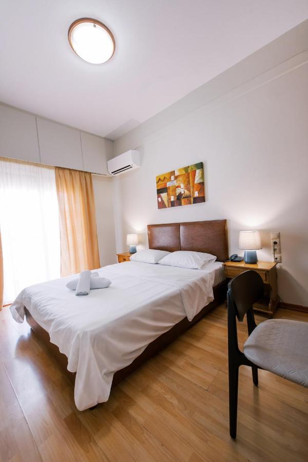 Hotel Cronos Arta Esterno foto