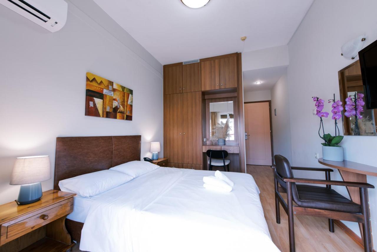 Hotel Cronos Arta Esterno foto