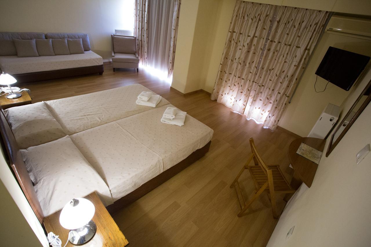 Hotel Cronos Arta Esterno foto
