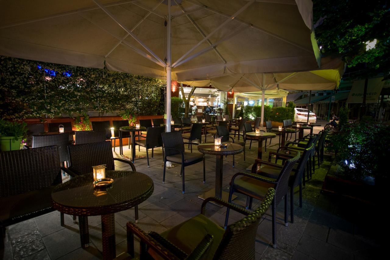 Hotel Cronos Arta Esterno foto